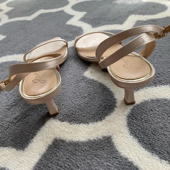 Jewel Badgley Mischka Sandals - Picture 5 of 7